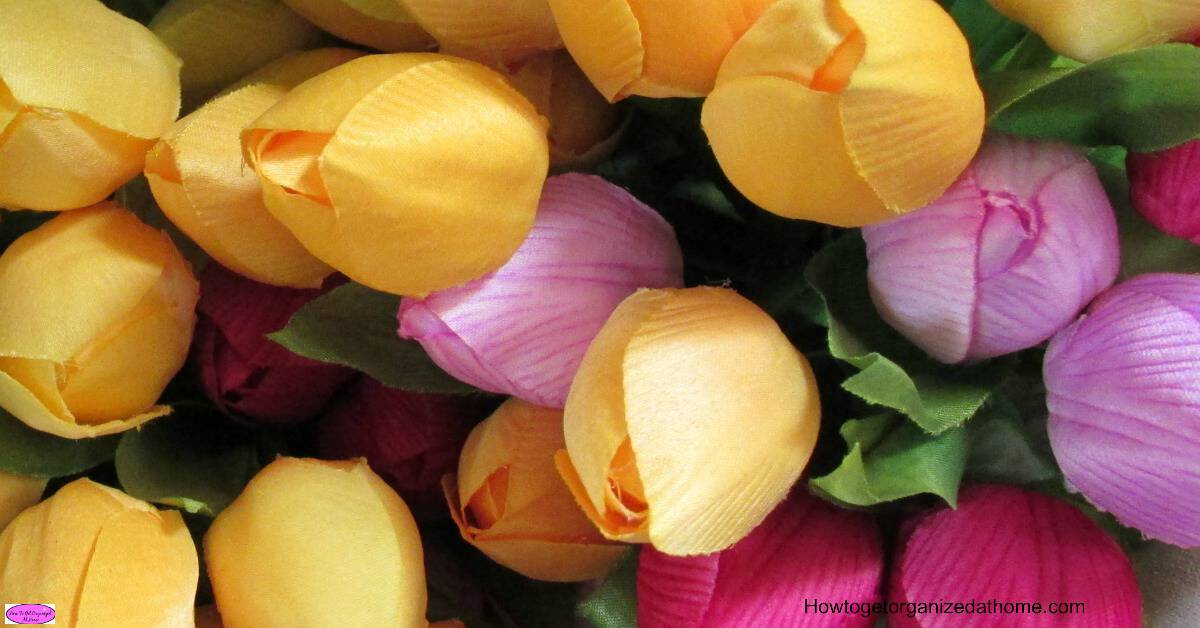 6 Awesome Reasons To Give Artificial Flowers On Valentine's Day