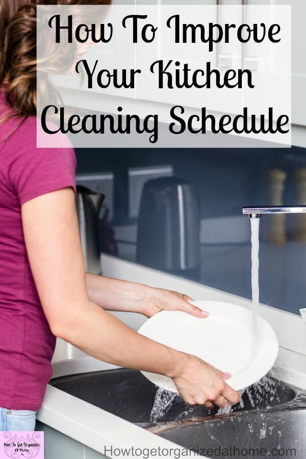 Manage your kitchen cleaning simply and effectively! Don't think you need to spend hours cleaning each day! Use a checklist to make sure you are cleaning and create an amazing routine that gets the tasks done!